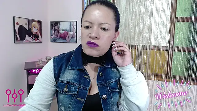 Cristal w online show from November 7, 4:23 pm