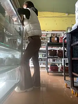 Rosa 998 online show from February 3, 8:08 am