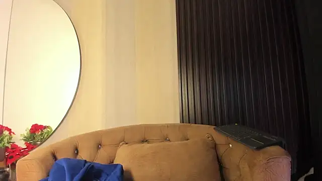  shantal smith online show from April 14, 1:38 am