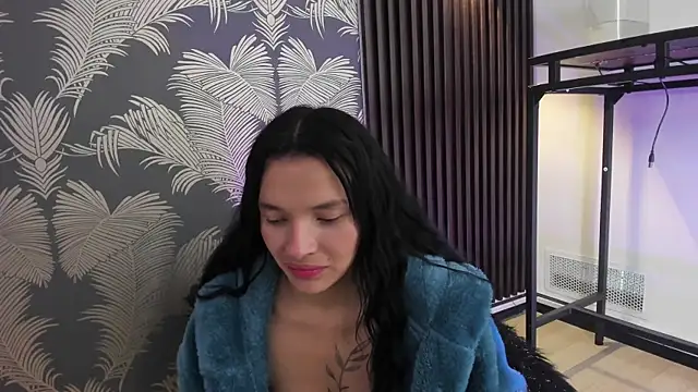  shantal smith online show from March 17, 5:55 am