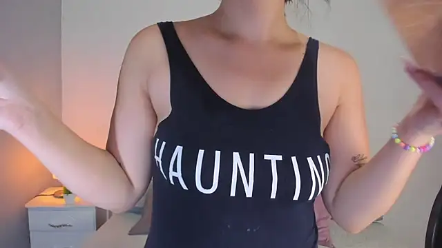 MELISSA ALVAREZ online show from November 22, 9:23 am