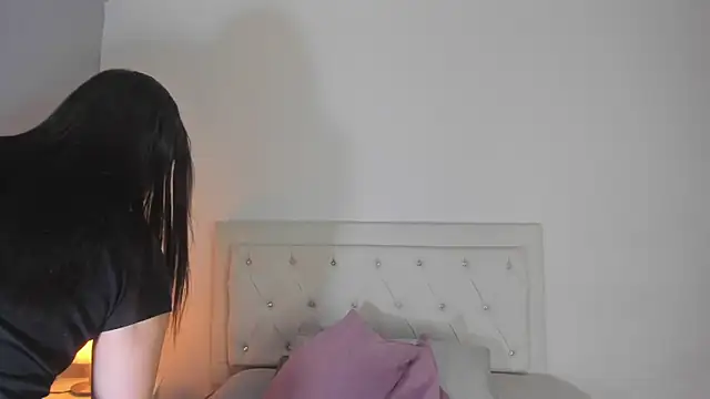 MELISSA ALVAREZ online show from November 21, 9:22 am