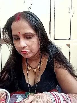 reemacouple007 online show from October 11, 4:50 am