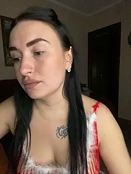 Roxana Bell online show from March 11, 8:22 pm