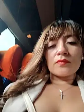 Snapshot of tata_laima__ chatting on October 10, 2:55 pm tata laima online show from October 10, 2:55 pm