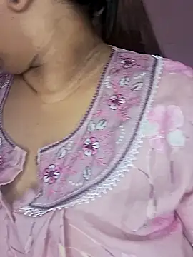 Ravina patil1 online show from March 25, 9:56 am