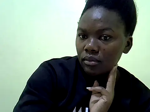 candililie online show from April 11, 1:12 am