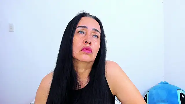 HorniestMilf online show from February 20, 8:20 pm