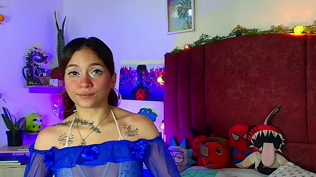 alisson zafiro  online show from April 3, 5:16 am