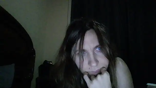 JasmineGlamour online show from December 15, 9:09 pm