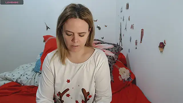 hotmilf4uxxx online show from February 3, 11:26 am