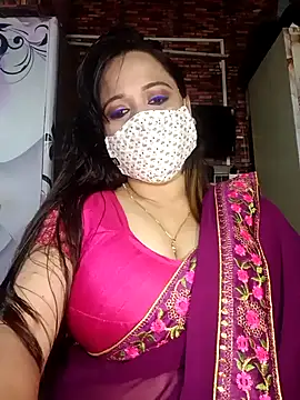 albelasummi702 online show from April 11, 5:57 am