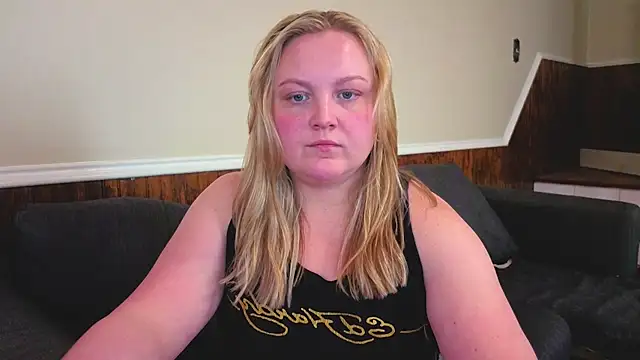 PhatAssBlond online show from February 28, 10:31 pm