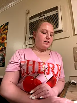 PhatAssBlond online show from October 17, 11:30 pm