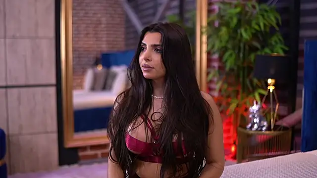 NicoleCellini online show from November 22, 7:27 pm