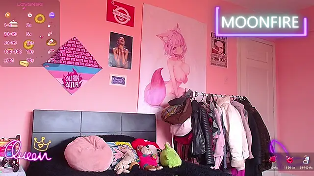 moonfiredancer online show from April 25, 1:41 pm