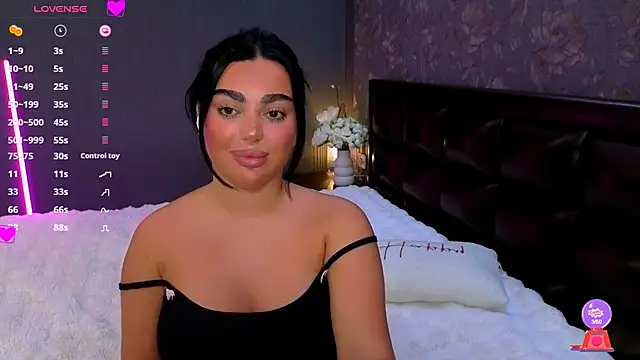 babyleilaa online show from October 12, 8:22 pm