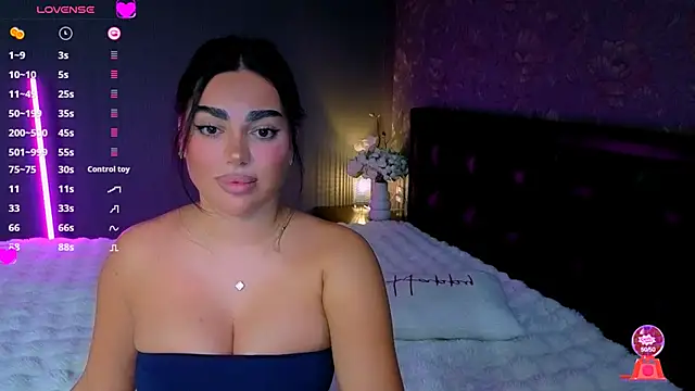 babyleilaa online show from October 21, 7:51 pm