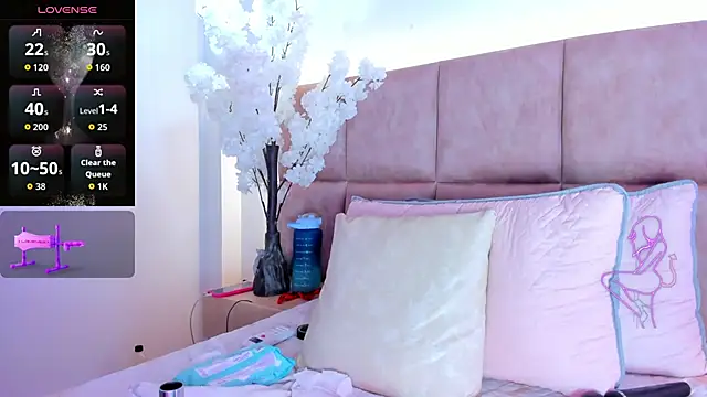 LiaaGenner online show from December 2, 3:08 am