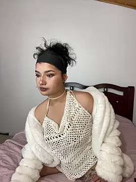 lyzamy liz online show from May 1, 7:55 am