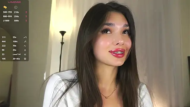 Snapshot of LoraAtcher chatting on September 13, 8:50 pm LoraAtcher online show from September 13, 8:50 pm