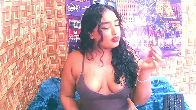 IndianAngel4u online show from March 26, 6:15 am