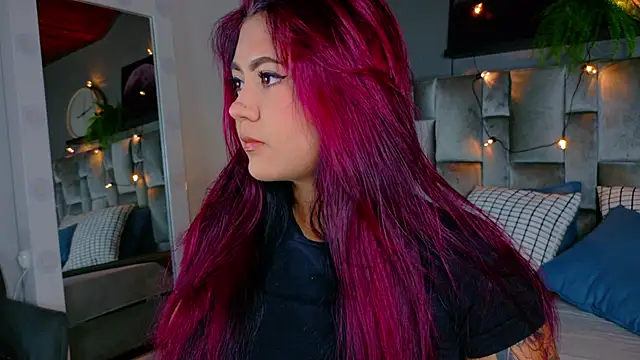 Snapshot of alaia-rogers chatting on October 3, 11:59 am alaia-rogers online show from October 3, 11:59 am