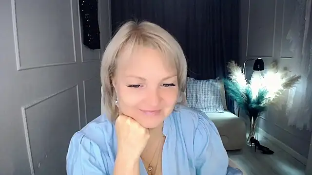 Juarnea online show from September 11, 2:17 pm