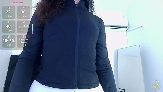 littleebonny online show from May 20, 12:46 pm
