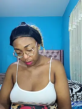 dirtyvictoria online show from May 1, 9:40 pm