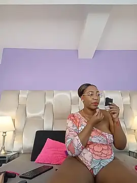 dirtyvictoria online show from November 21, 12:18 pm