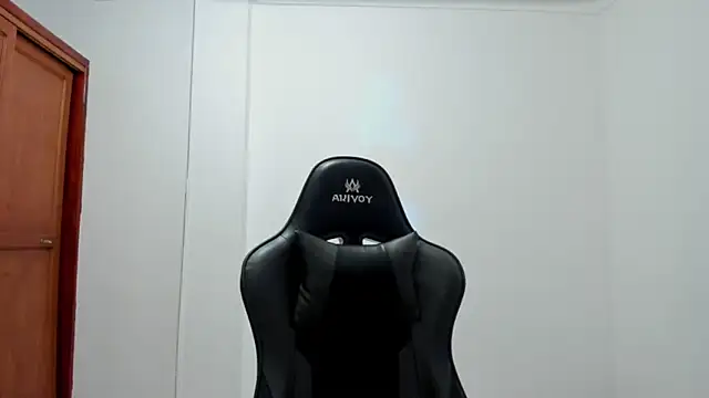 Tammy-Bliss online show from October 24, 4:30 am