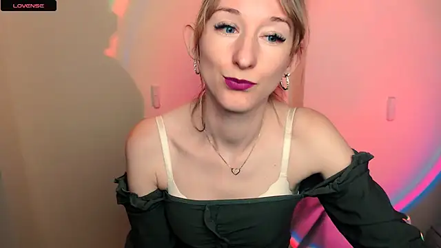 AmandaSell online show from November 22, 9:23 am