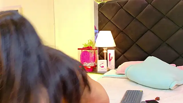 Holly Brensonexx  online show from April 23, 3:14 pm