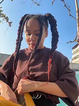 HaileyDiana online show from March 13, 2:29 pm