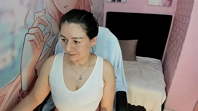 AllysonMilf69 online show from October 22, 5:07 pm