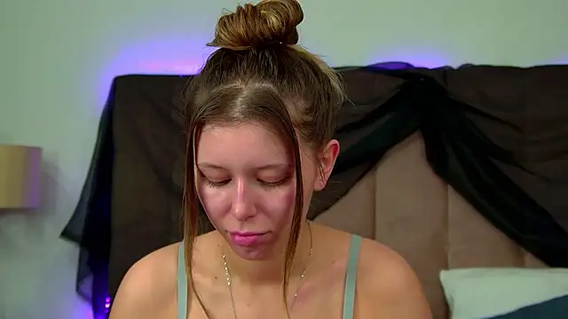 LiliaBianka online show from October 27, 6:31 am