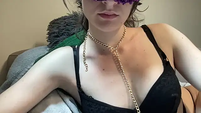 lexihot0000 online show from June 1, 8:32 pm