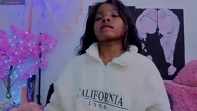 KilyetVera3x online show from February 7, 6:50 am