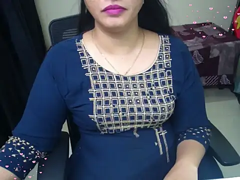 Arushisingh8888 online show from March 4, 5:52 pm