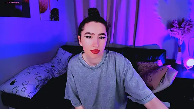 Lily xBabe online show from September 23, 8:45 am