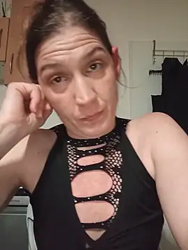 Ladyluder88 online show from May 12, 9:32 pm
