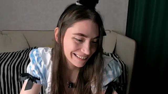 pussyhome2407 online show from November 8, 7:52 pm