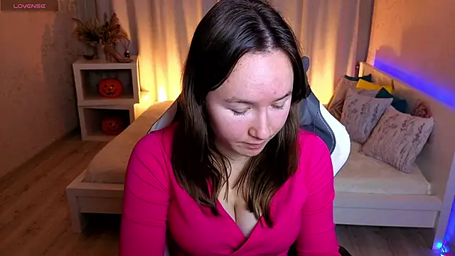 Little doll meow online show from November 6, 3:34 am