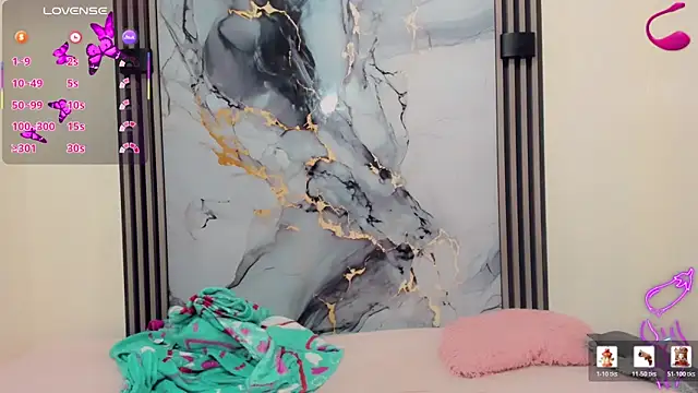 Rubi 30 online show from March 25, 11:57 am