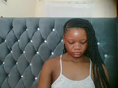 HotJeylee online show from March 26, 1:19 am