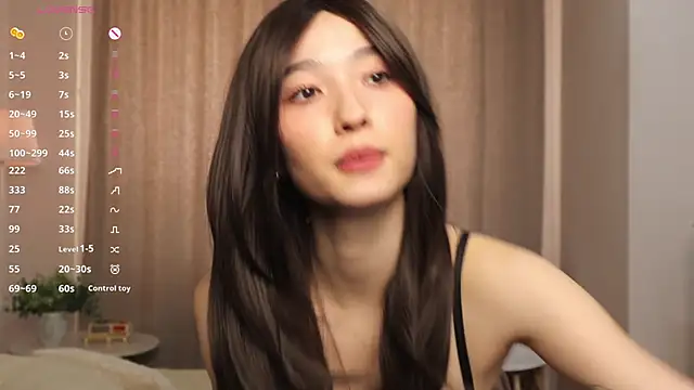 ikuyo  online show from March 8, 10:30 am