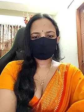 Payel-Sen online show from May 5, 8:23 pm