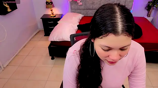 Lana stone  online show from October 18, 3:20 am