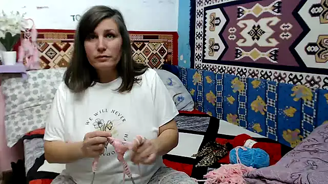 AdelineBlueEyes online show from October 20, 11:13 am